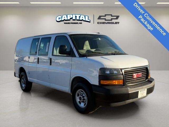 2023 GMC Savana Base