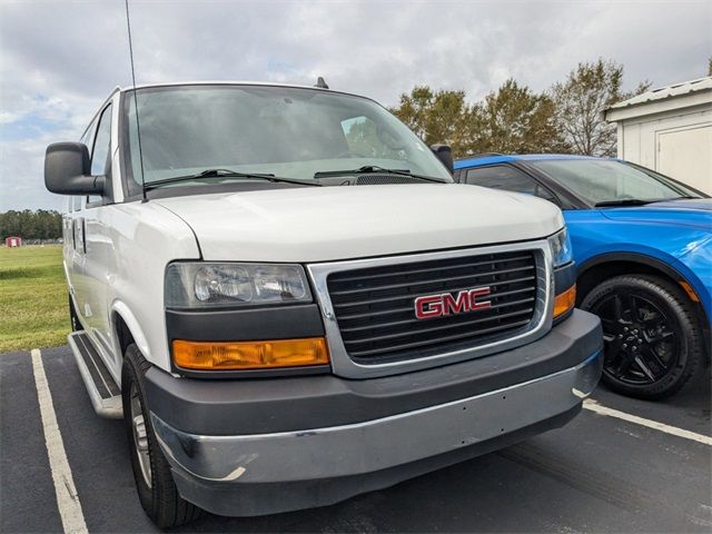 2023 GMC Savana Base