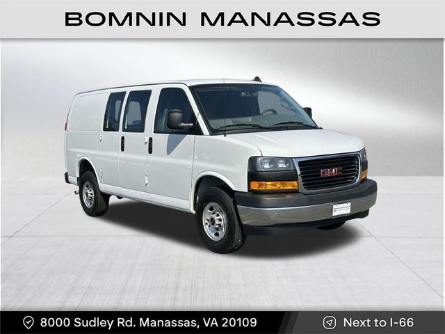 2023 GMC Savana Base