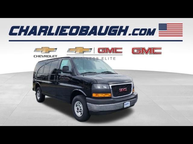 2023 GMC Savana Base