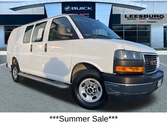 2023 GMC Savana Base