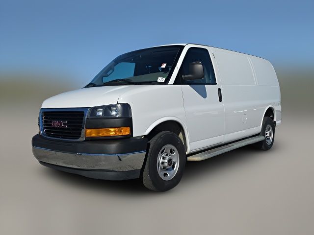 2023 GMC Savana Base