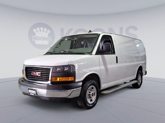 2023 GMC Savana Base