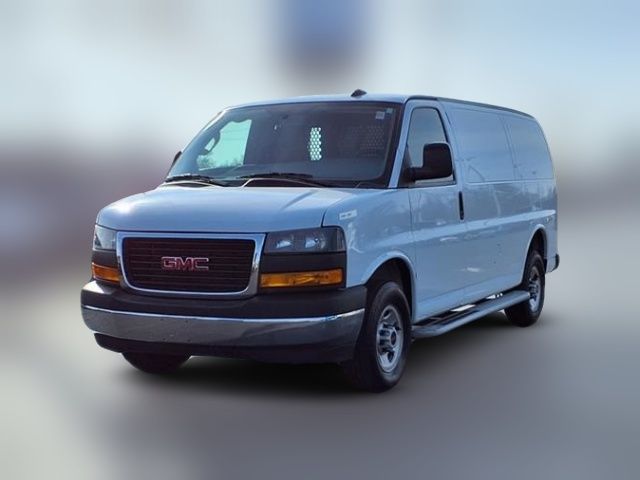 2023 GMC Savana Base