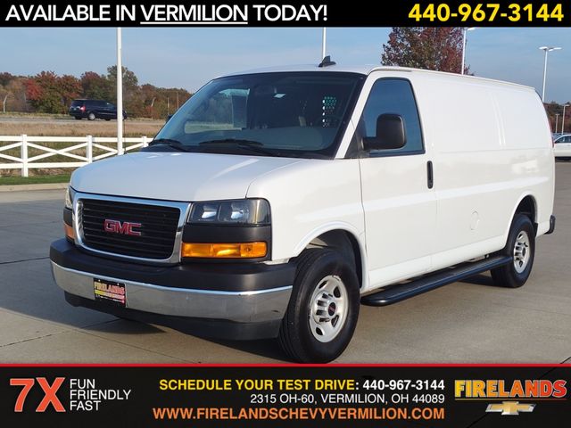 2023 GMC Savana Base