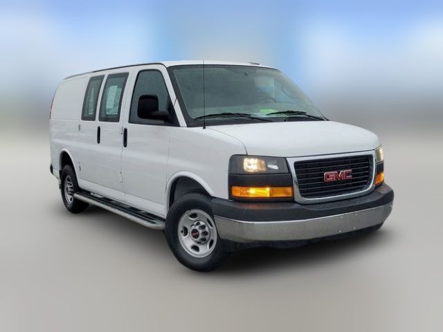 2023 GMC Savana Base