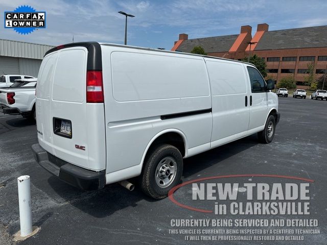 2023 GMC Savana Base