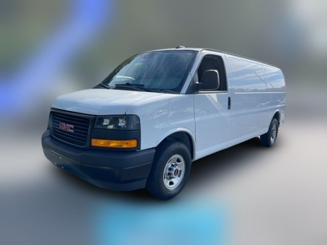 2023 GMC Savana Base