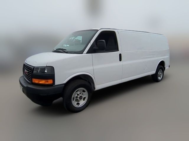 2023 GMC Savana Base