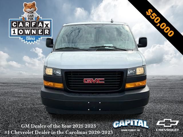 2023 GMC Savana Base