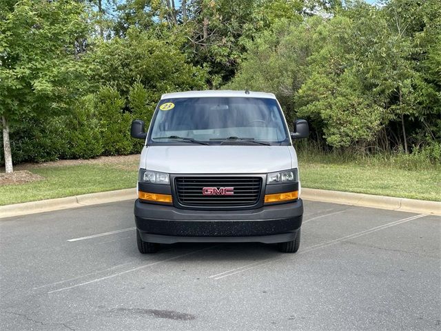 2023 GMC Savana Base