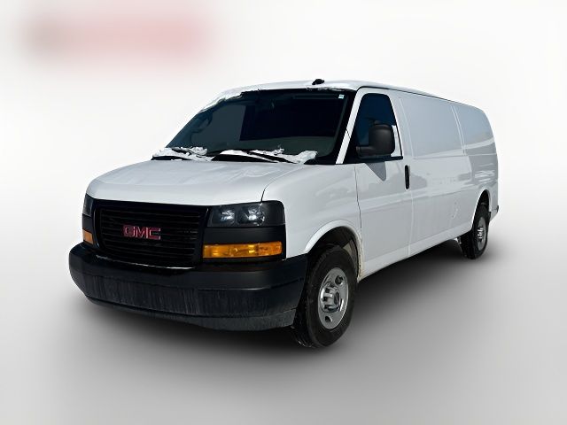 2023 GMC Savana Base