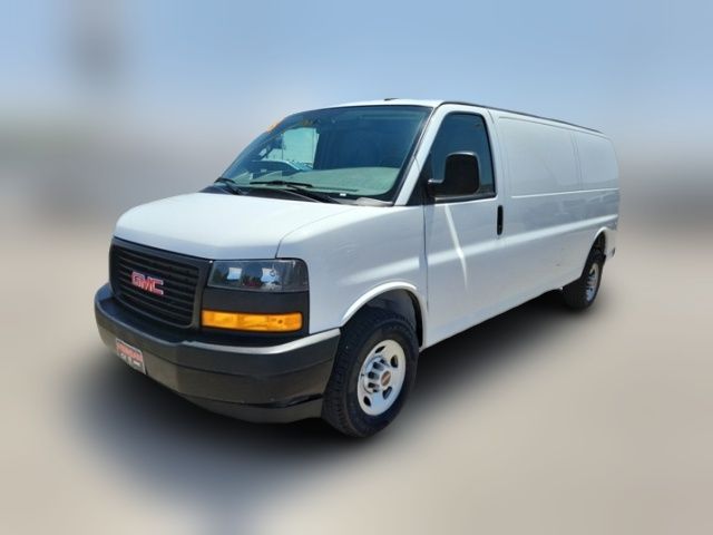 2023 GMC Savana Base