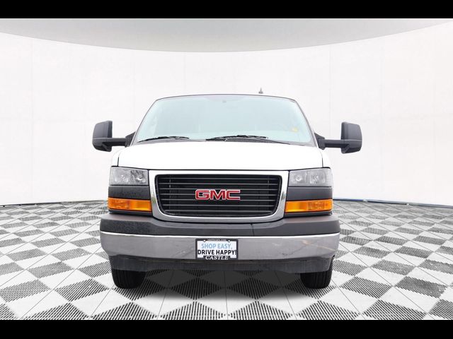 2023 GMC Savana Base