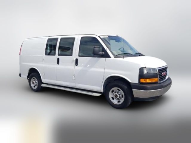 2023 GMC Savana Base