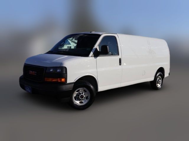 2023 GMC Savana Base