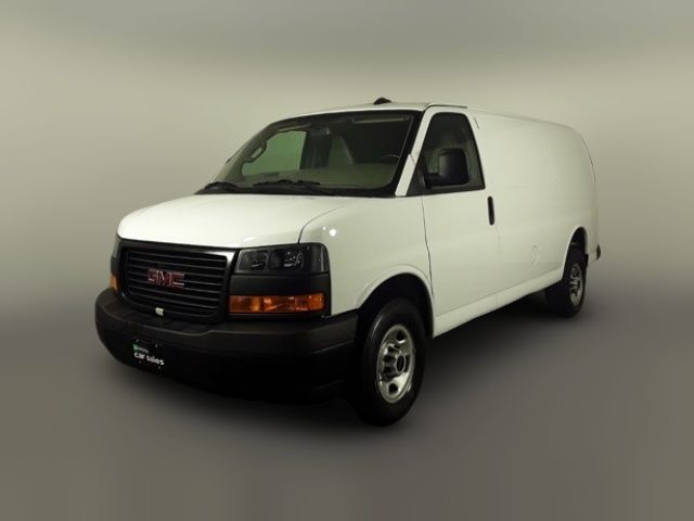 2023 GMC Savana Base