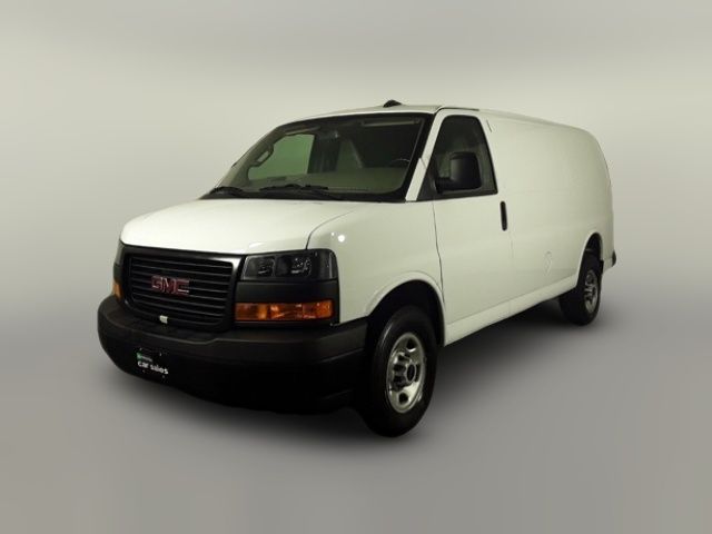 2023 GMC Savana Base