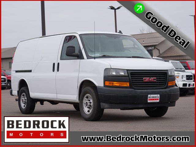 2023 GMC Savana Base