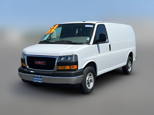 2023 GMC Savana Base