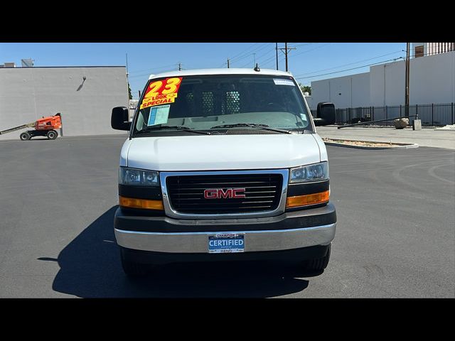 2023 GMC Savana Base