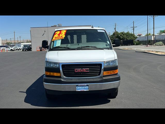 2023 GMC Savana Base
