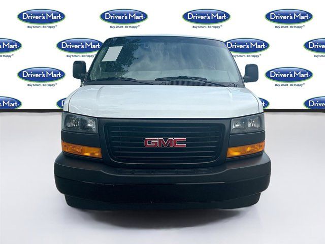 2023 GMC Savana Base