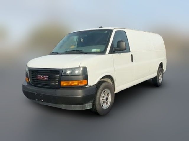 2023 GMC Savana Base