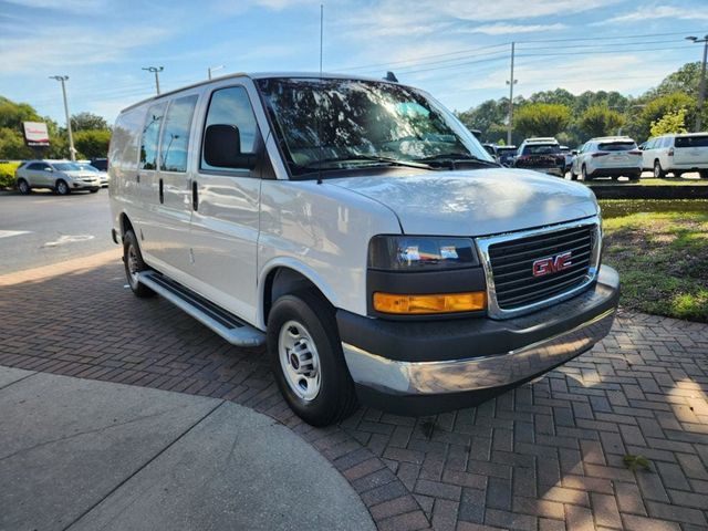 2023 GMC Savana Base