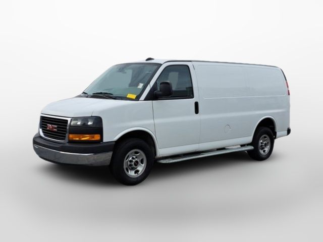 2023 GMC Savana Base