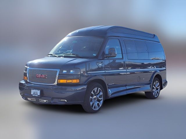 2023 GMC Savana Base