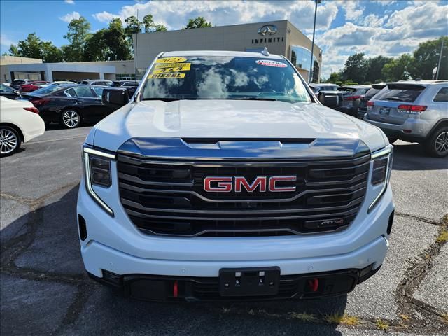 2023 GMC Sierra 1500 AT4