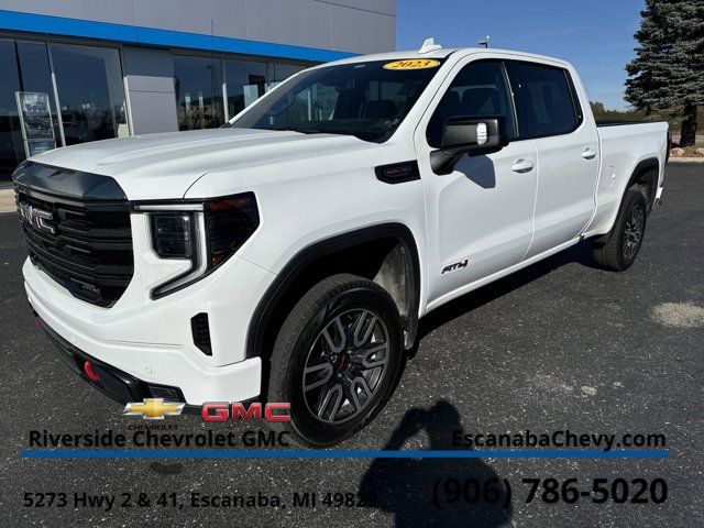 2023 GMC Sierra 1500 AT4