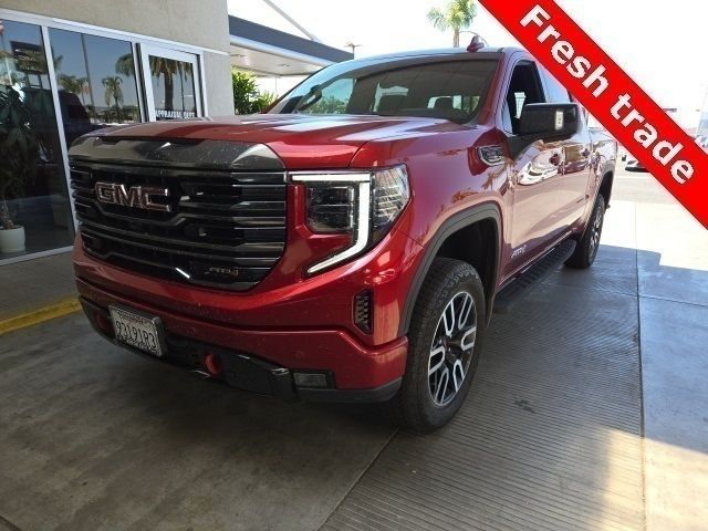 2023 GMC Sierra 1500 AT4