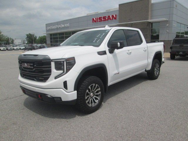 2023 GMC Sierra 1500 AT4