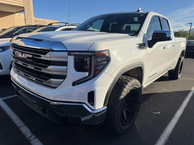 2023 GMC Sierra 1500 SLE