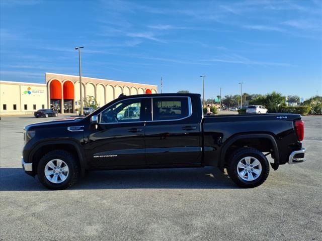 2023 GMC Sierra 1500 SLE