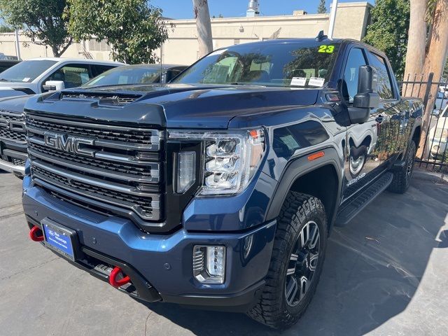 2023 GMC Sierra 2500HD AT4