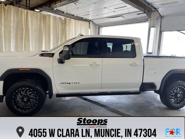 2023 GMC Sierra 2500HD AT4