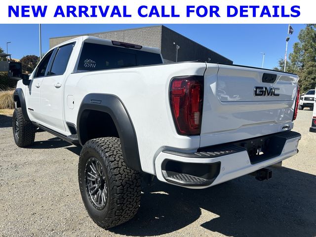 2023 GMC Sierra 2500HD AT4