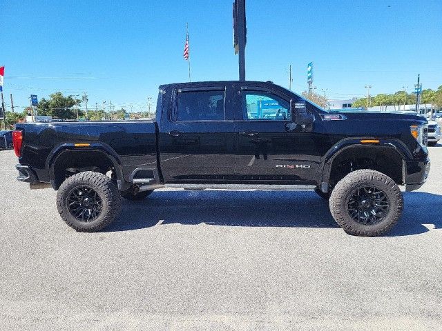 2023 GMC Sierra 2500HD AT4