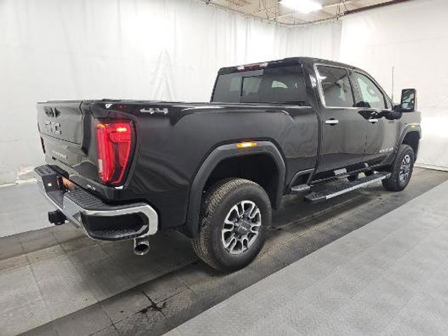 2023 GMC Sierra 2500HD SLT