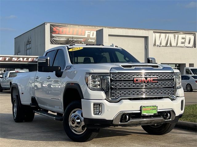 2023 GMC Sierra 3500HD Denali