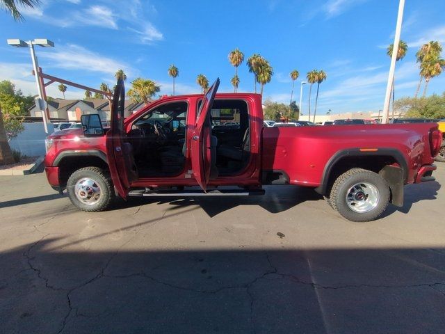 2023 GMC Sierra 3500HD Denali