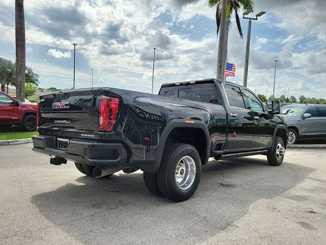 2023 GMC Sierra 3500HD Denali