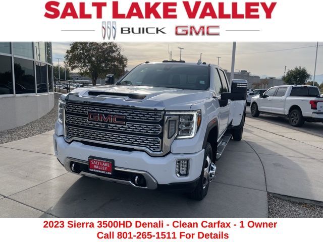 2023 GMC Sierra 3500HD Denali