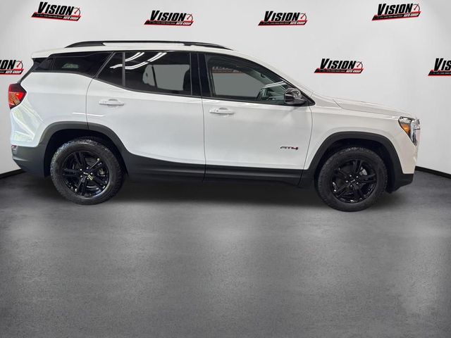 2023 GMC Terrain AT4
