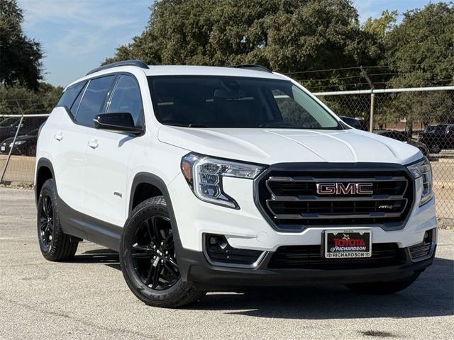 2023 GMC Terrain AT4