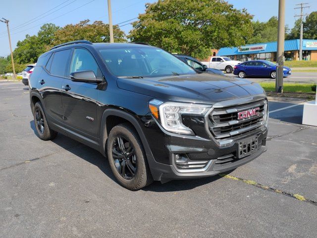 2023 GMC Terrain AT4