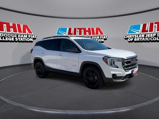 2023 GMC Terrain AT4